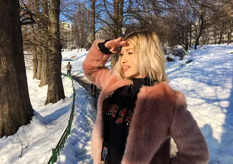 FOTO EXCLUSIV/ Alina Eremia și-a amânat vacanța din Zanzibar și a dat fuga la munte. „Am vrut să mă bucur și de peisajul montan”