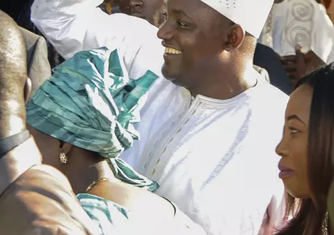 UPDATE| Președintele Gambiei în exercițiu a anunțat că părăsește puterea