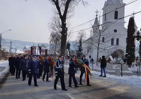 EXCLUSIV / Asasinii polițistului vor în libertate. Frații Tomoioagă nu vorbesc cu anchetatorii și nici măcar cu avocatul lor, dar au făcut contestație împotriva arestării