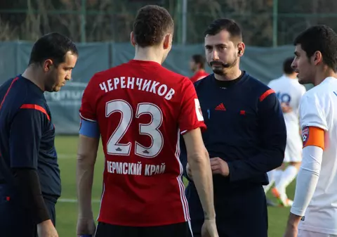 Prima reacție a lui Dan Petre legată de scandalul arbitrilor deghizați de la amicalele din Cipru și din Turcia: ”Nu am participat la meciuri trucate”