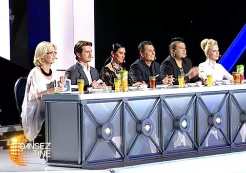 O coregrafă de la Dansez pentru tine, jefuită în transportul în comun. "L-am blocat. Mâine la poliție"