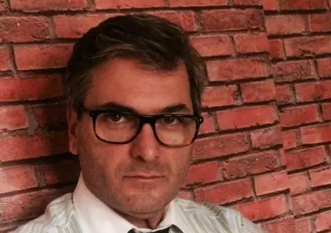 Mircea Radu și-a surprins prietenii virtuali. "Semeni cu Alain Delon"