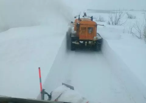 Șoferul unui utilaj de deszăpezire a murit în județul Buzău. A fost lovit de o mașină scăpată de sub control