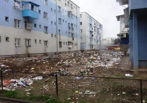 EXCLUSIV/ Un deputat își deschide cabinet parlamentar pe ”frontul” din Ferentari: ”Acolo, calci pe straturi de seringi!”