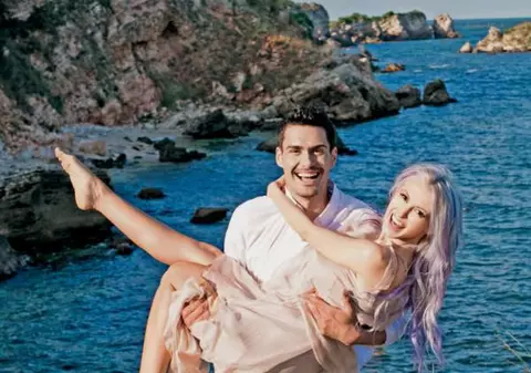 Andreea Bălan, fotografiată alături de fiica ei. “Este cea mai dulce”