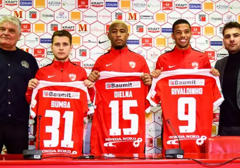 Dinamo i-a prezentat oficial pe Rivaldinho, Dielna și Bumba. ”Ce bine era să-l avem pe Ronaldinho...”
