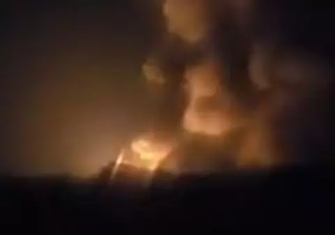 Explozii în Franța! Panică printre locuitori, după ce 3.000 de butelii de gaz au sărit în aer