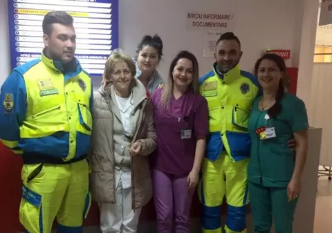 O asistentă și doi voluntari italieni au îndeplinit ultima dorință a unei românce grav bolnave