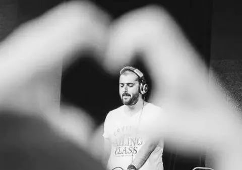 A murit DJ Snatt. Anunțul a fost făcut de colegul său de trupă | VIDEO