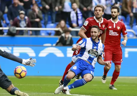 Spania, etapa a 30-a. Golazo în meciul Eibar - Las Palmas. Meciul rundei: Barça - Sevilla 3-0. Andone, pe sec cu Granada / VIDEO