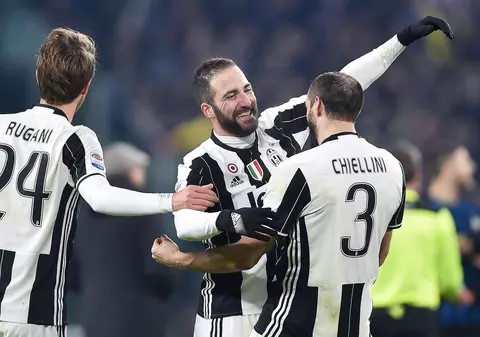 BILETUL ZILEI din fotbal la pariuri vine din Italia. Goluri la Juventus și la Milan