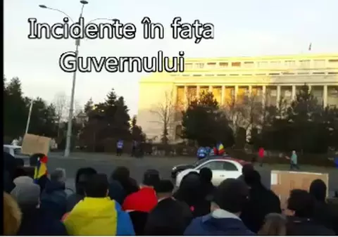 Incidente în Piața Victoriei, duminică seara