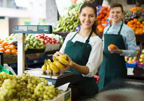 Prețurile din România, mai puțin de jumătate față de cele practicate în Germania sau Franța. Amenințarea scumpirilor