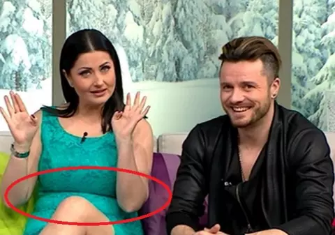 EXCLUSIV/ Primele măsuri pe care le-a luat Gabriela Cristea după ce s-a aflat că e gravidă. A renunțat la tocuri și la farduri, în afara programului de... lucru!