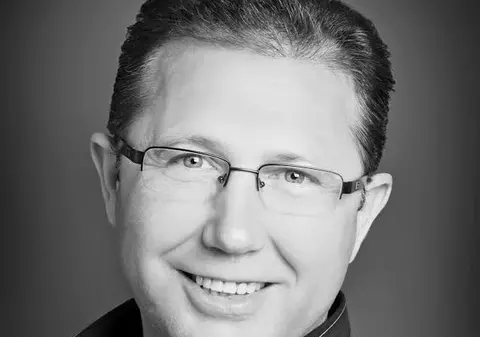 Un român este primar fără salariu într-o comună din Germania. Ștefan Guzu face acțiuni de binefacere în județul Bistrița-Năsăud