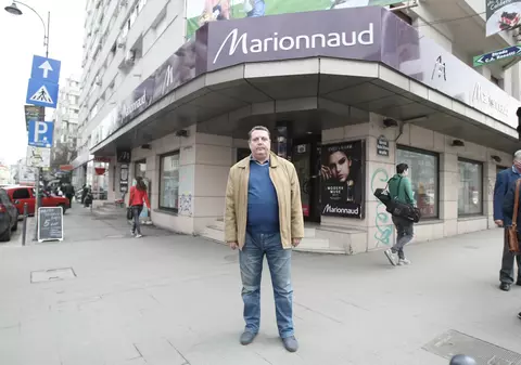 Netolitzchi a fentat moartea la cofetărie!