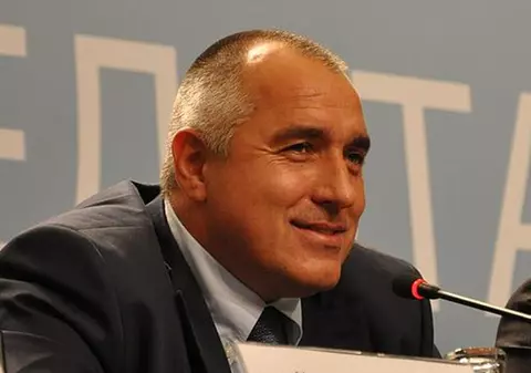 Parlamentarii, membrii guvernului şi şefii agenţiilor de stat din Bulgaria au salariile suspendate pe perioada stării de urgenţă