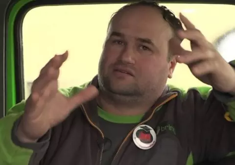 Reportaj BBC despre șoferii de camioane care transportă mărfuri. Un român: “Mă simt ca un prizonier”