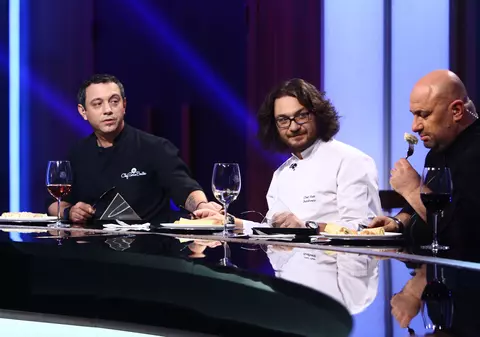 Concurente surpriză la Chefi la cuțite. Cei trei jurați nu se așteptau la o așa apariție