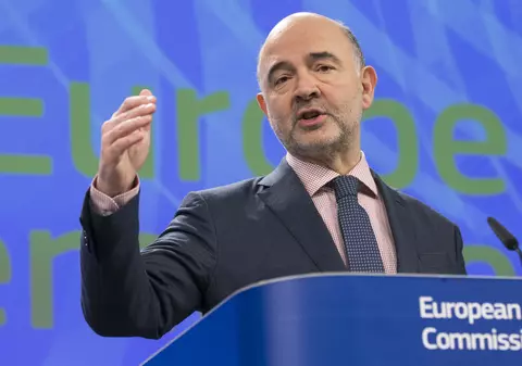 Comisarul european Pierre Moscovici: ”Trebuie luată în calcul și opțiunea desființării Uniunii Europene”