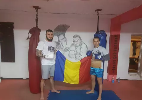 Luptătorii Robert Stoica și Cristian Ristea sunt deciși să impresioneze la Tatneft