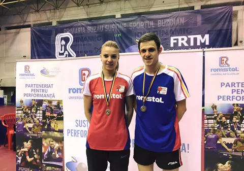 Tenis de masă. Adina Diaconu și Ovidiu Ionescu sunt campionii naționali în probele de simplu băieți și simplu fete!