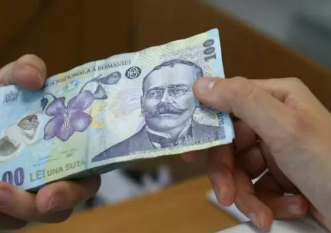 UPDATE. Unele pensii şi ajutorul de şomaj vor fi plătite înainte de Paşte; Ce spune ministrul pentru Dialog Social