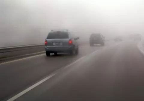 Cod galben de ceață și vizibilitate redusă, în Cluj și alte două județe din țară