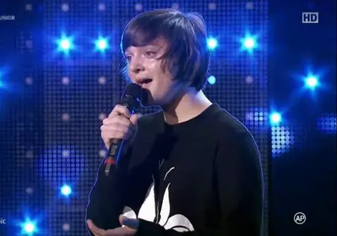 George Aghinea, băiatul cu deficiențe de auz de la Românii au talent care a ridicat sala în picioare cu melodia "At Last"