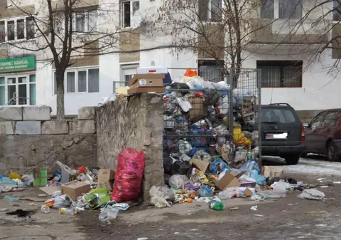 Se întâmplă la Orșova: Stare de alertă din cauza gunoiului!