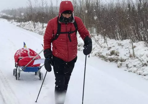 Tibi Ușeriu este pe primul loc la ultramaratonul de la Cercul Polar. Îndură termperaturi de minus 35 de grade Celsius ca să doboare un nou record