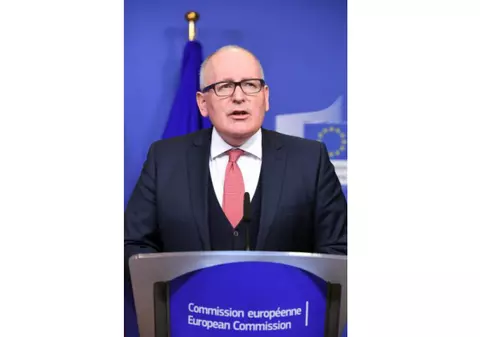 UPDATE. Prim-vicepreședintele Comisiei Europene, vizită oficială în România: Poporul român va continua lupta anticorupţie şi după ce MCV va fi încheiat