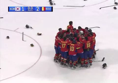 Echipa de hochei pe gheață a României a promovat în Divizia I a Campionatului Mondial U18. UPDATE: au sărbătorit cântând imnul Ținutului Secuiesc