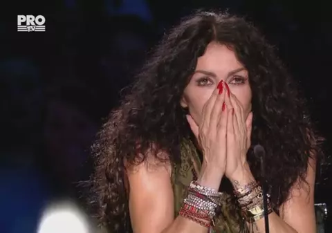 Accident la Românii au talent. Un concurent a căzut de pe trambulină