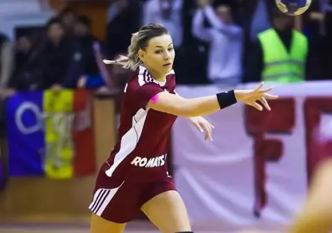 Echipa feminină de handbal a Rapidului a promovat în prima ligă națională / VIDEO