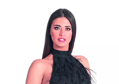 EXCLUSIV/ Suflă în lumânările de pe tort cu gândul la fiica ei. Antonia împlinește 28 de ani de viață și 4 de suferință