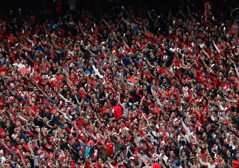 Opt femei arestate pe un stadion din Iran pentru că au mers la un meci de fotbal