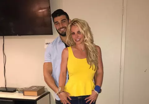 Britney Spears s-a logodit cu Sam Asghari și își va cumpăra singură inelul de logodnă