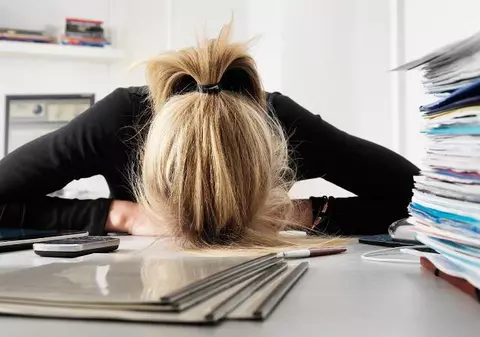 10 cariere care te predispun la depresie si anxietate