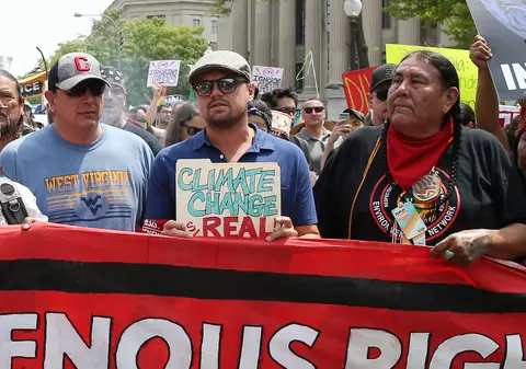 Leonardo DiCaprio a participat la un marş pentru climă, anti-Trump
