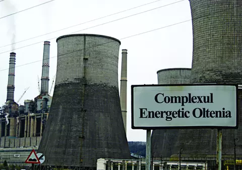 Disponibilizări la Complexului Energetic Oltenia. 900 din cei 1.000 de angajați sunt în preaviz