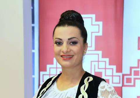 Probleme mari pentru cântăreața Fănița Modoran după ce a născut. A ajuns la terapie intensivă
