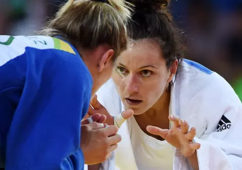 România participă cu 12 sportivi la Campionatele Europene de judo de la Varșovia