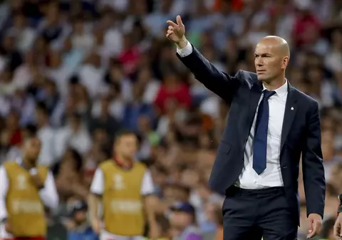 Zinedine Zidane consideră că Real Madrid s-a calificat meritat în semifinalele Ligii Campionilor. ”Am marcat un gol din ofsaid, dar în fotbal nu există noroc”