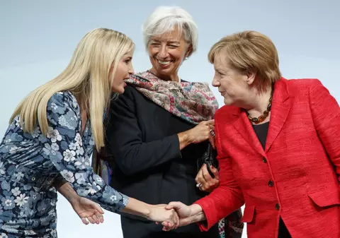 Ivanka Trump își apără tatăl la summitul femeilor de la Berlin