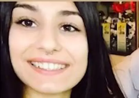 UPDATE: Tragedii în lanț: 15 tineri răniți în drum spre înmormântarea unei voleibaliste românce. Fata a fost călcată de tren sub ochii iubitului