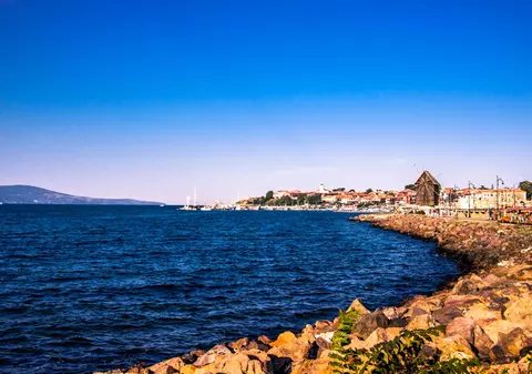 (P) Vizitează Nessebar în mini-vacanța de 1 Mai