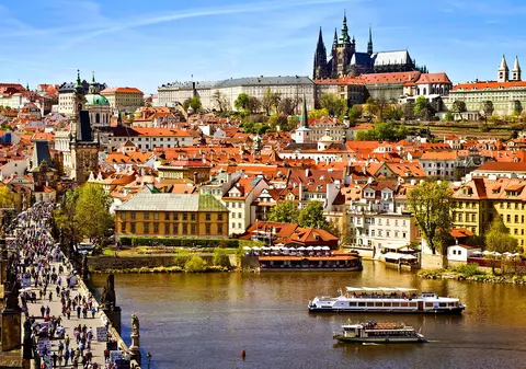 (P) 7 zile de istorie în Praga – orașul de aur