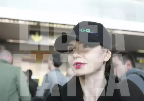 FOTO EXCLUSIV / Monica Gabor a ajuns în România pentru a petrece Paștele cu Irinuca. Se gândește la al doilea copil!