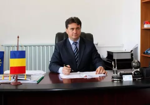 Primarul din Predeal, condamnat definitiv la un an de închisoare cu suspendare